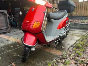 PIAGGIO SKR 125 - NETTE STAAT - DUITS — SCOOTERS | PIAGGIO — MARKTPLAATS
