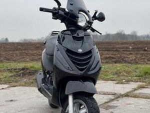 ZIP 150 LC BROM — SCOOTERS | PIAGGIO — MARKTPLAATS