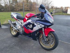 HONDA CBR 900 RR FIREBLADE 2000 929 CM3 | MOTO SPORTIVE | 56 186 KM | 22950 TREGUEUX