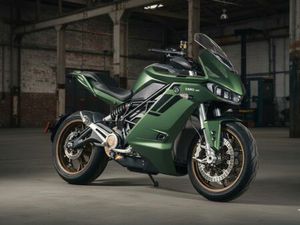 ZERO SR/S 17.3 LTD. - VERSAND 159€