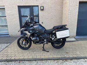 TRIPLE BLACK 3X KOFFERS