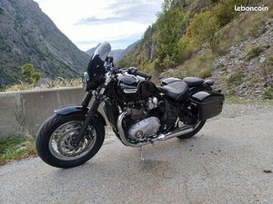 TRIUMPH BONNEVILLE SPEEDMASTER/BOBBER 1200