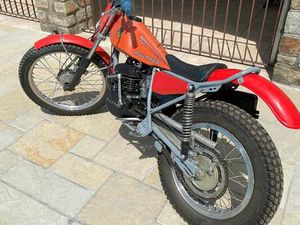 ② MOTO TRIAL BULTACO