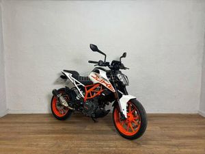 KTM - 390
