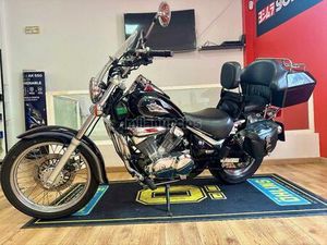 SUZUKI - INTRUDER 250