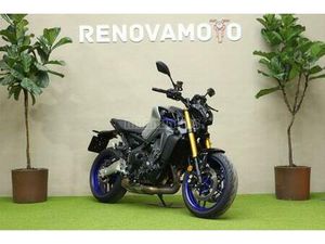 YAMAHA - MT 09