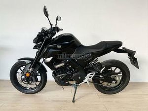 YAMAHA - MT-125