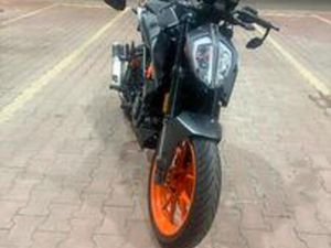 KTM DUKE 125