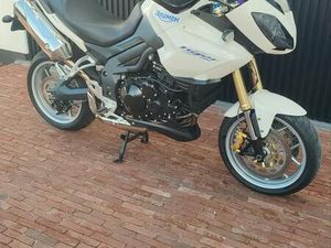 ② TRIUMPH TIGER 1050 SPORT