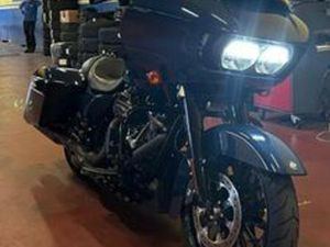 HARLEY-DAVIDSON ROAD GLIDE - 2019