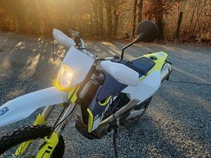 HUSQVARNA 701 ENDURO