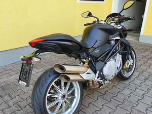 MV AGUSTA BRUTALE 1090 R SCHWARZ