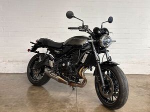 KAWASAKI Z650 RS - VORFÜHRMOTORRAD - TOP ZUSTAND!