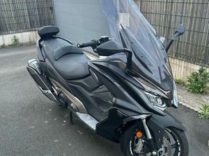 KYMCO AK 550