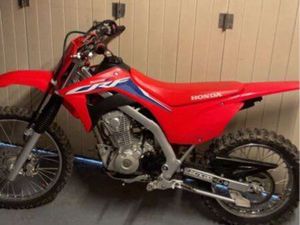 125 CRF