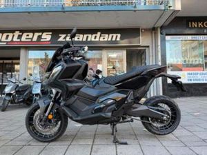 HONDA X-ADV 750 2024 BLACK ON BLACK TERMIGNONI XADV — MOTOREN | HONDA — MARKTPLAATS