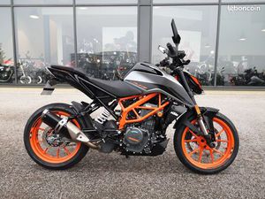 KTM 390 DUKE