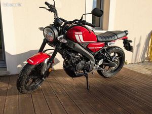 YAMAHA XSR 125