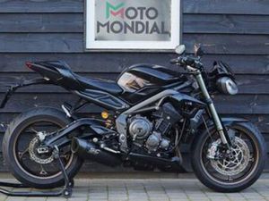 TRIUMPH STREET TRIPLE RS (BJ 2022) CARBON BLACK, SC PROJECT — MOTOREN | TRIUMPH — MARKTPLAATS
