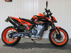 KTM 890 DUKE GP