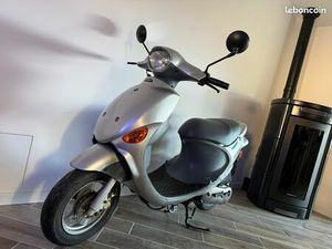 ? SCOOTER PGO RODO SHOW 49,9 CM³ – SEULEMENT 1503 KM EXCELLENT ÉTAT