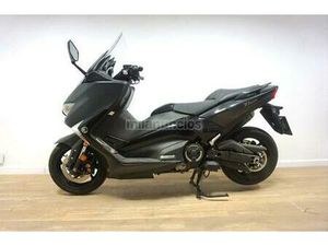 YAMAHA - TMAX