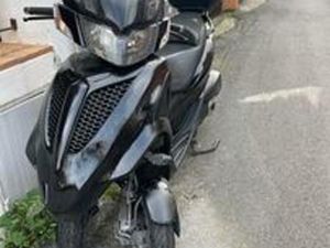 PIAGGIO MP3 300 - 2013
