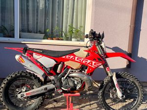 GASGAS EC EC 300 GP →