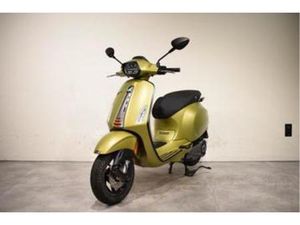 VESPA SPRINT ELETTRICA | 06-2024 | 465KM | DEMO — SCOOTERS | VESPA — MARKTPLAATS