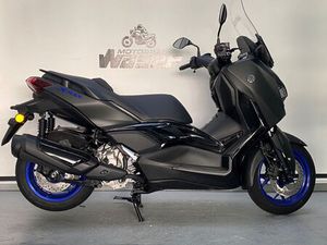 YAMAHA XMAX 300 MY2025