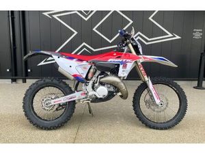 FANTIC XE 125 2025 125 CM3 | MOTO ENDURO | 90 HR | BLANC | 07200 AUBENAS