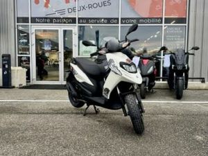 PIAGGIO TYPHOON 50 2019 50 CM3 | SCOOTER | 22 700 KM | BLANC | 73420 VOGLANS