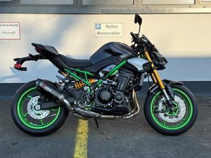 KAWASAKI Z900 SE