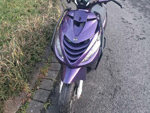 PIAGGIO ZIP 2 2TAKT MIT UNBEDENKLICHKEITSBESCHEINIGUNG