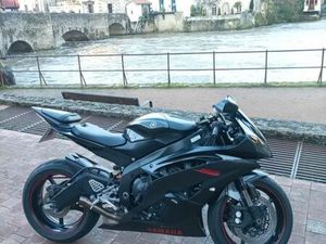 YAMAHA R6 2008