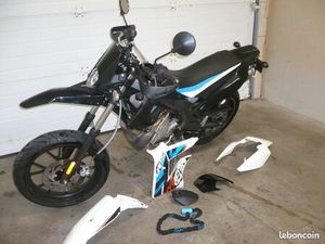 50 DERBI SUPER MOTARD