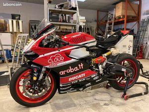 DUCATI PANIGALE 899