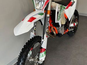 KTM 450 EXC-F SIX DAYS
