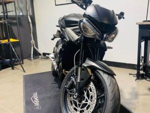TRIUMPH STREET TRIPLE 765 R 2022 765 CM3 | MOTO ROADSTER | 11 059 KM | NOIR | 91310 MONTLHERY