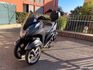 SCOOTER 3 ROUES 125 YAMAHA