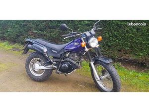 YAMAHA 125 TW