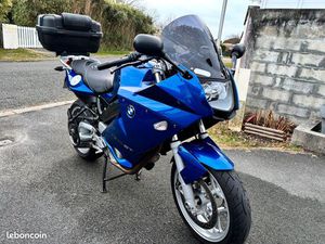 BMW F800 ST , ÉTAT IRRÉPROCHABLE