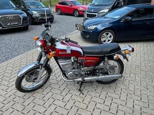 ② SUZUKI GT 250