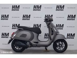 VESPA GTS SUPER 300