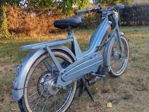 MOBYLETTE BLEUE DE 1970 – FONCTIONNE PARFAITEMENT