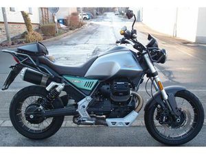 MOTO GUZZI V85 TT CENTENARIO