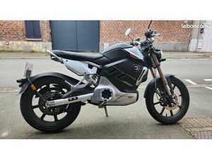 SUPER SOCO TC MAX (MARS 2021) – 2 500 – ÉTAT QUASI NEUF