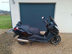 SCOOTER PEUGEOT 125