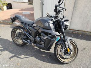 MOTO ZONTES SCRAMBLER 125