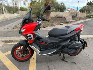 APRILIA - 125 SR